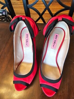 Betsey Johnson Red and Black Bow Peep-Toe Heels